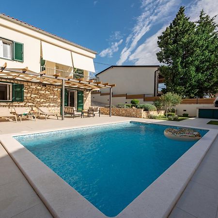 Dalmor Holiday House Rovanjska Exterior photo